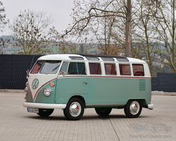 1967 Volkswagen Type 2 '21-Window' Deluxe Microbus | RM Sotheby's | Paris