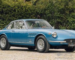 1968 Ferrari 330 GTC | The Concorso d'Eleganza Villa d’Este Auction 2026
