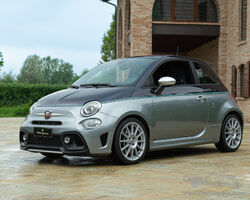2018 Abarth 695 RIVALE