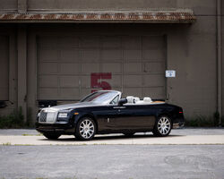 2016 Rolls-Royce Phantom Drophead Coupe | RM Sotheby's | The Monterey Auction