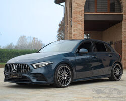 2019 Mercedes-Benz A 35 AMG