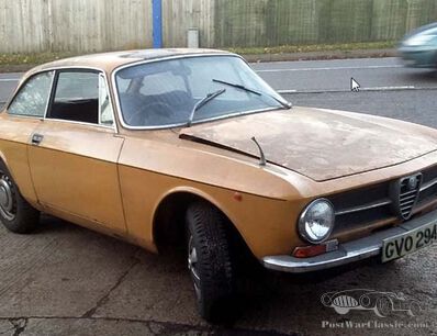 Teenage memories: tin of the street