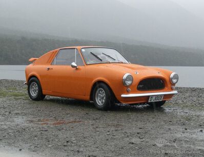 About tough to crack car puzzle #124: De Joux Mini GT