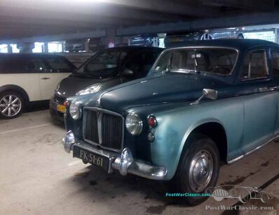 An interstellar wormhole? 1960 Rover P4 saloon