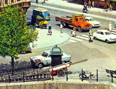 A car sleuth postcard holiday: Rotterdam