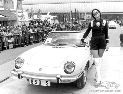 Catalan culture at AutoRetro, Barcelona.