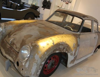 A plastic Volkswagen ?