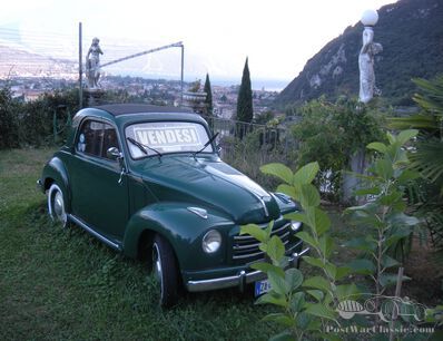 Topolino for sale... but nobody around.