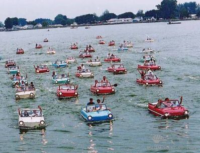 800 or 4500 Amphicars made?