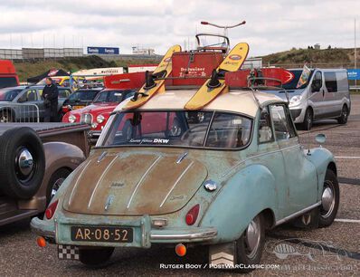 Experts drive a DKW