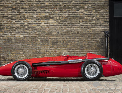 PostWar Classic of the week: 1954 Maserati 250F - ex Fangio, Stirling Moss,