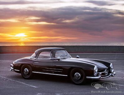 A breathtaking selection of rare pre-war automobiles, distinctive classics and exceptional sports cars find new homes at Worldwide’s annual Scottsdale Auction