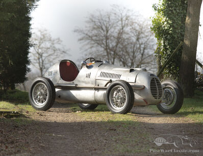 RARE DELAHAYE LE MANS SURVIVOR CAUSES A BUZZ AT BONHAMS MONACO SALE
