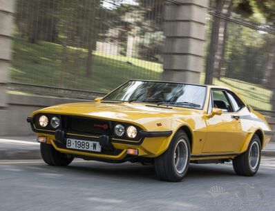 Dodge 3700 Boulevard by Pedro Serra
