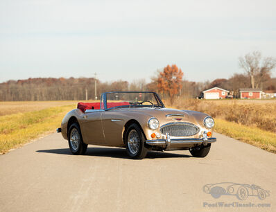 A 1912 car from Buenos Aires, an auction at Amelia Island, and more...
