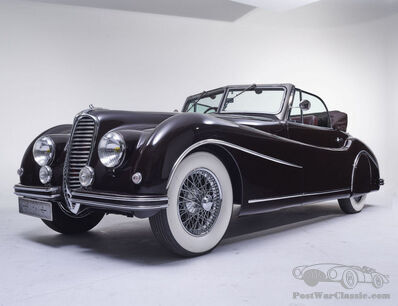 The French-language websites are online, a once in a lifetime barn find and more...