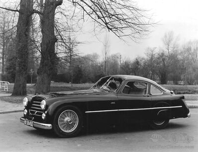 Researching Reichmann, the Netherlands' rally-driving carpet tycoon