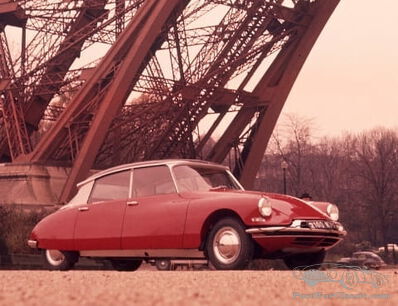 Seventy years of the DS to be celebrated at the 2025 Salon Rétromobile