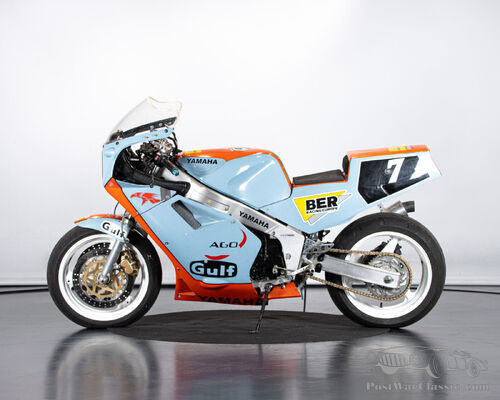 1987 Yamaha FZR 1000