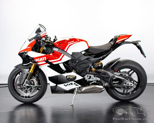 2025 Ducati PANIGALE V4 TRICOLORE
