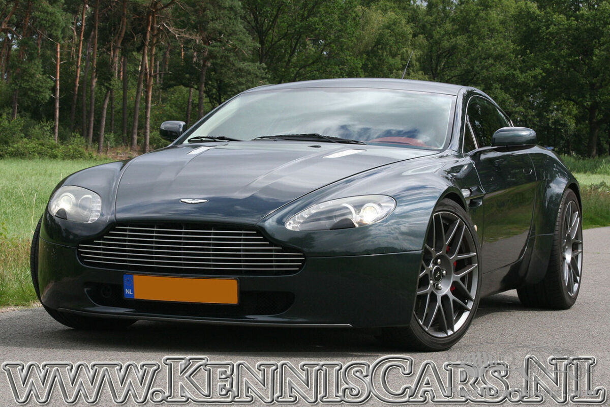 Car Aston Martin 2006 Vantage Coupe With 8 Cylinder 4282 CC And 385 HP 