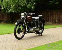 1952 Ariel NH350 Red Hunter