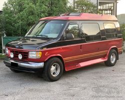 Ford - Econoline 5.0 V8 Van StarCraft