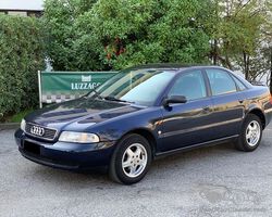 Audi - A4 1800