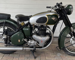 BSA Golden Flash A10