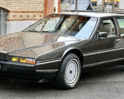 1987 Aston Martin Lagonda