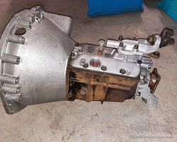Jaguar E series 1 3.8L gearbox ( EB 1015 JS)