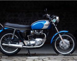 1970 Triumph T120 R Bonneville | Aguttes | La vente de Printemps | 27 March 2022