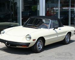1982 Alfa Romeo Spider Veloce 2000 Convertible | Auto Exotix door Sonicbidder.com | 15 juni 15, 2022