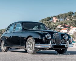 1958 Jaguar MK1 3.4 | Automobiles de Collection | Aguttes Auctions | June 26, 2022