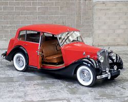 1952 Renown MKI TRIUMPH | Automobiles de Collection | Aguttes Auctions | June 26, 2022