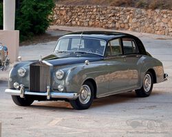 1960 ROLLS-ROYCE Silver Cloud II | Automobiles de Collection | Aguttes Auctions | June 26, 2022
