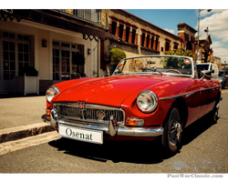 1966 MG B Cabriolet | Osenat Auction | 18 July 2022