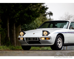 1977 Porsche 924 Edition Martini | Osenat Auction | 18 July 2022