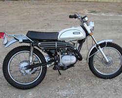 1969 Yamaha 125 Enduro AT1 | Collector Motor Series Auction | October 29, 2022