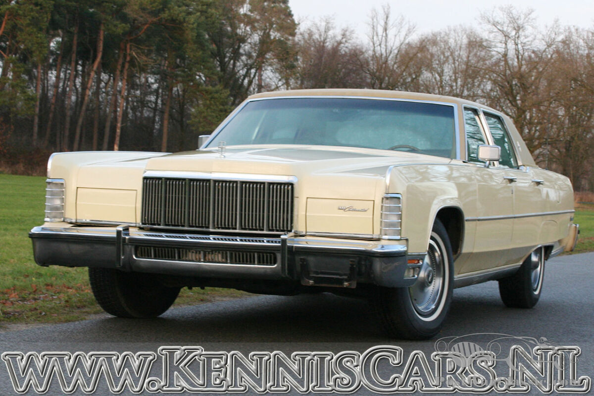 1976 Lincoln Continental 4 Door