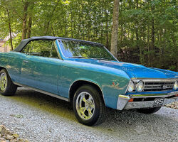 1967 Chevelle SS 2-door convertible Marina Blue