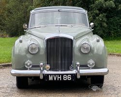 1957 S1 Four Door Saloon B9EK