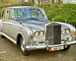 1975 Rolls Royce Phantom 6