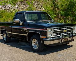 1985 Chevrolet Silverado C-10 | Henderson Collector Motor Series Auction | May 6, 2023