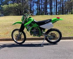 2001 Kawasaki KDX 220 | Henderson Collector Motor Series Auction | May 6, 2023