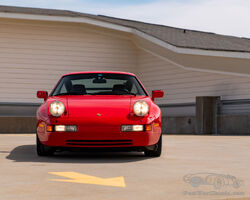 1988 Porsche 928 S4