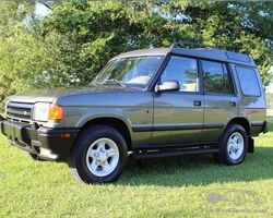 1997 Land Rover Discovery | Offered at No Reserve | Henderson Collector Motor Series Auction | May 6, 2023