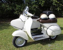 1962 Piaggio Vespa 150 | Henderson Collector Motor Series Auction | May 6, 2023