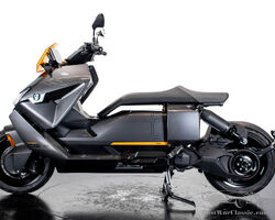 Bmw CE 04 2022