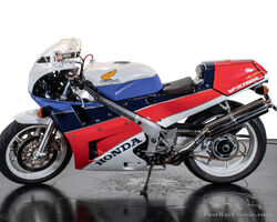 Honda RC 30 1989